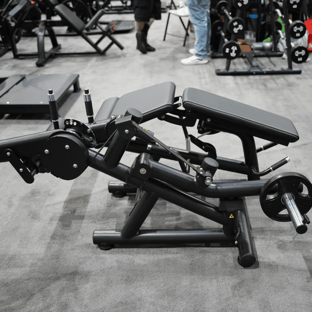 Muscle D Fitness - Pro Strength Leg Extension - Prone Leg Curl Combo - Plate Loaded Quad & Hamstring Machine