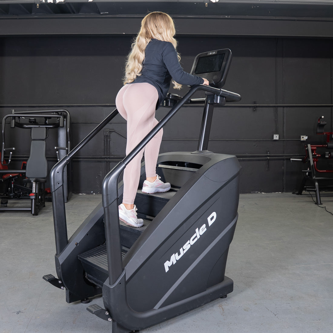 Muscle D Fitness - Elite Commercial Stair Climber - Touch Screen