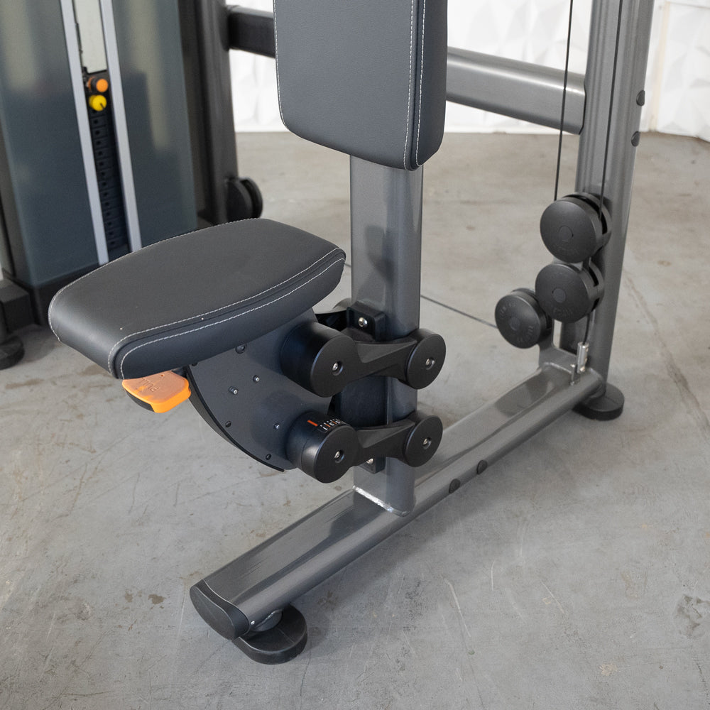 Muscle D Fitness - Elite Plus Pec Deck Rear Delt Machine