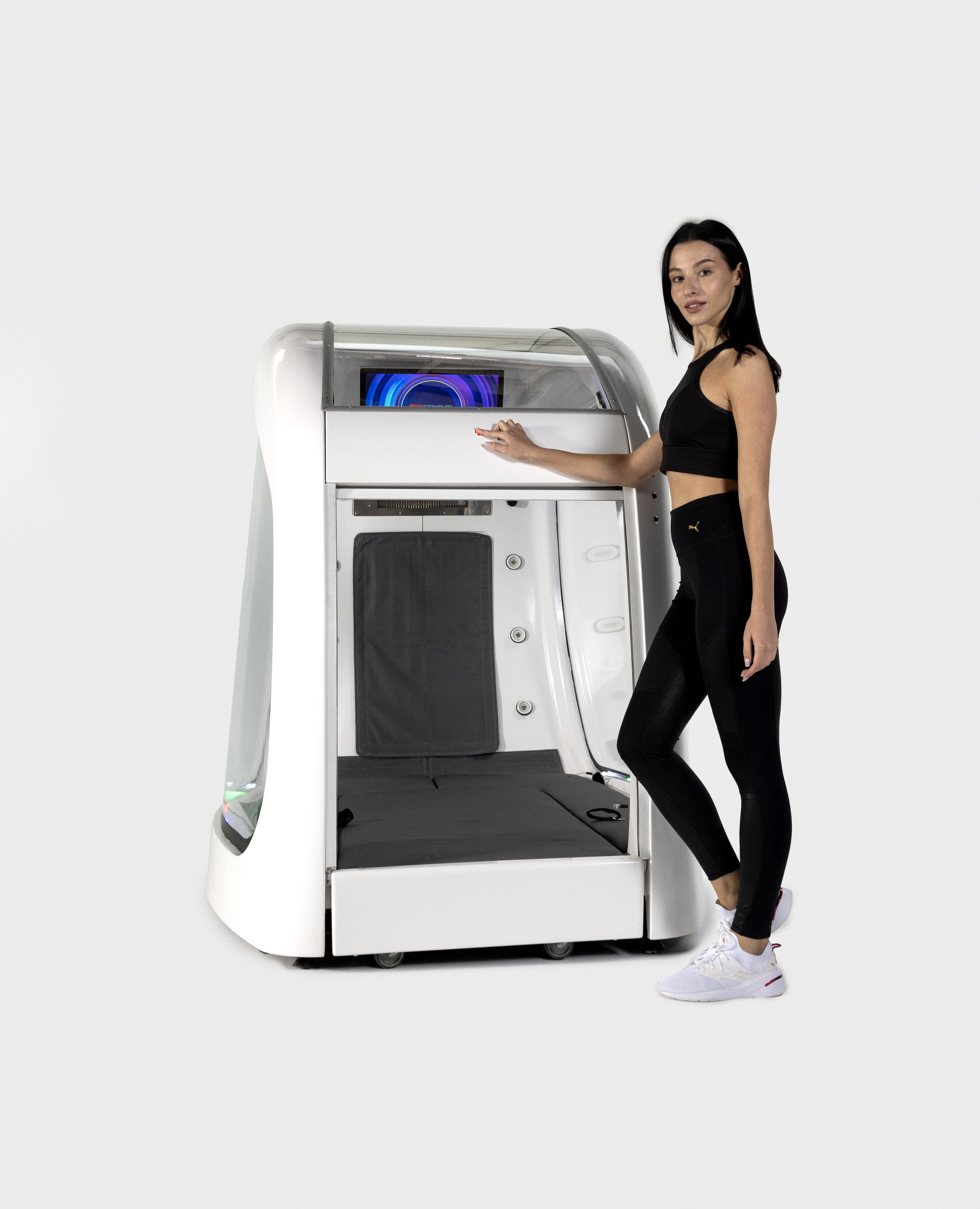 Cryonick HotCRYO Yoga & Pilates capsule chamber for weight loss and mobility restoration