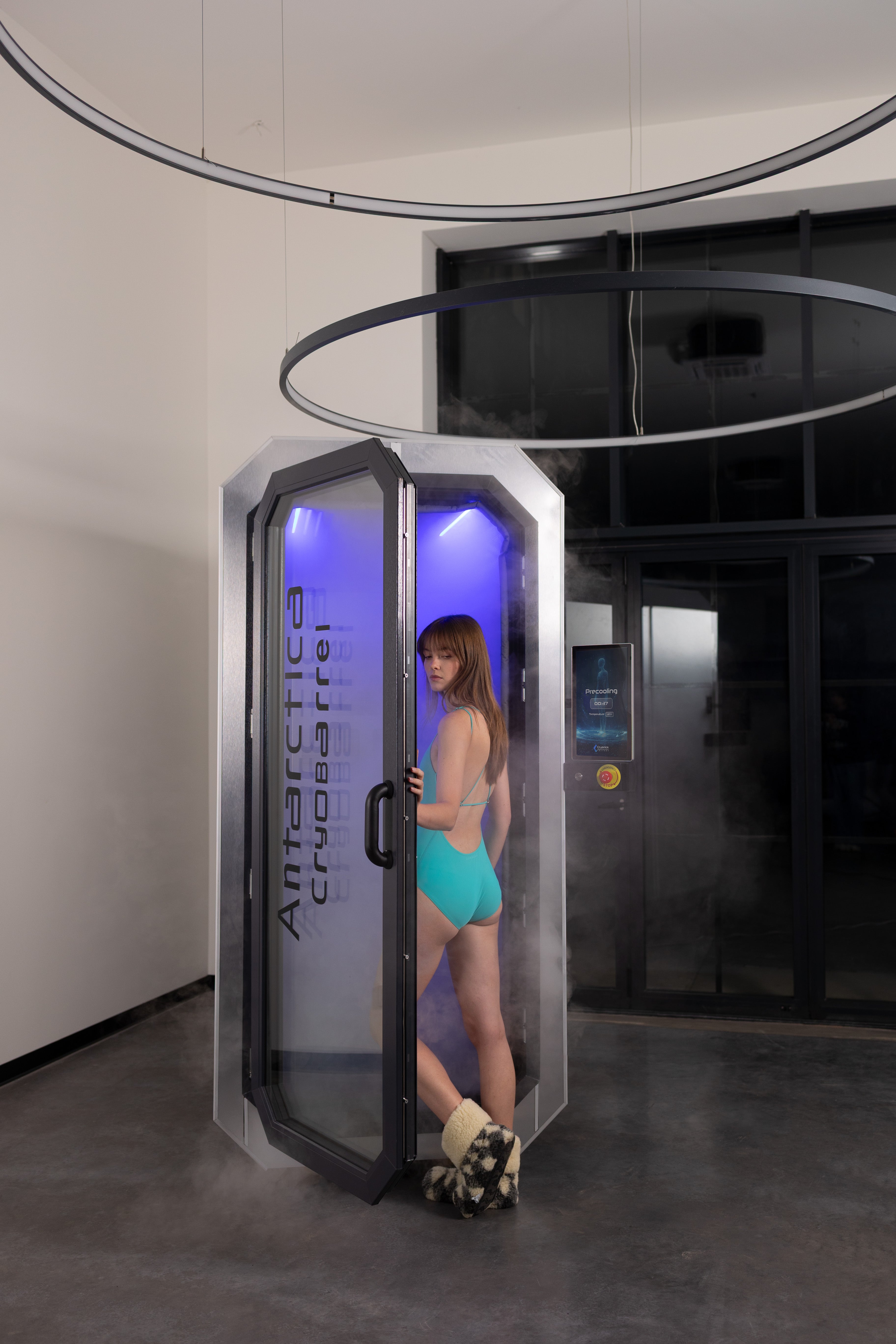 Cryonick Antarctica Barrel Premium Electric Whole-Body Cryotherapy Chamber