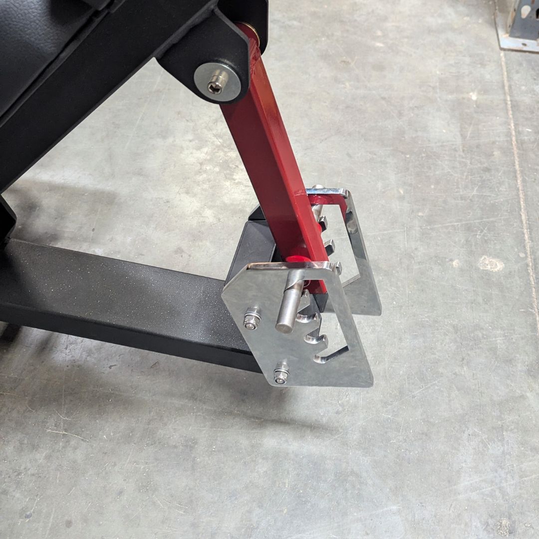 Muscle D Fitness - Pro Strength Dual Leg Press - Plate Loaded - Iso-Lateral - 45-Degree