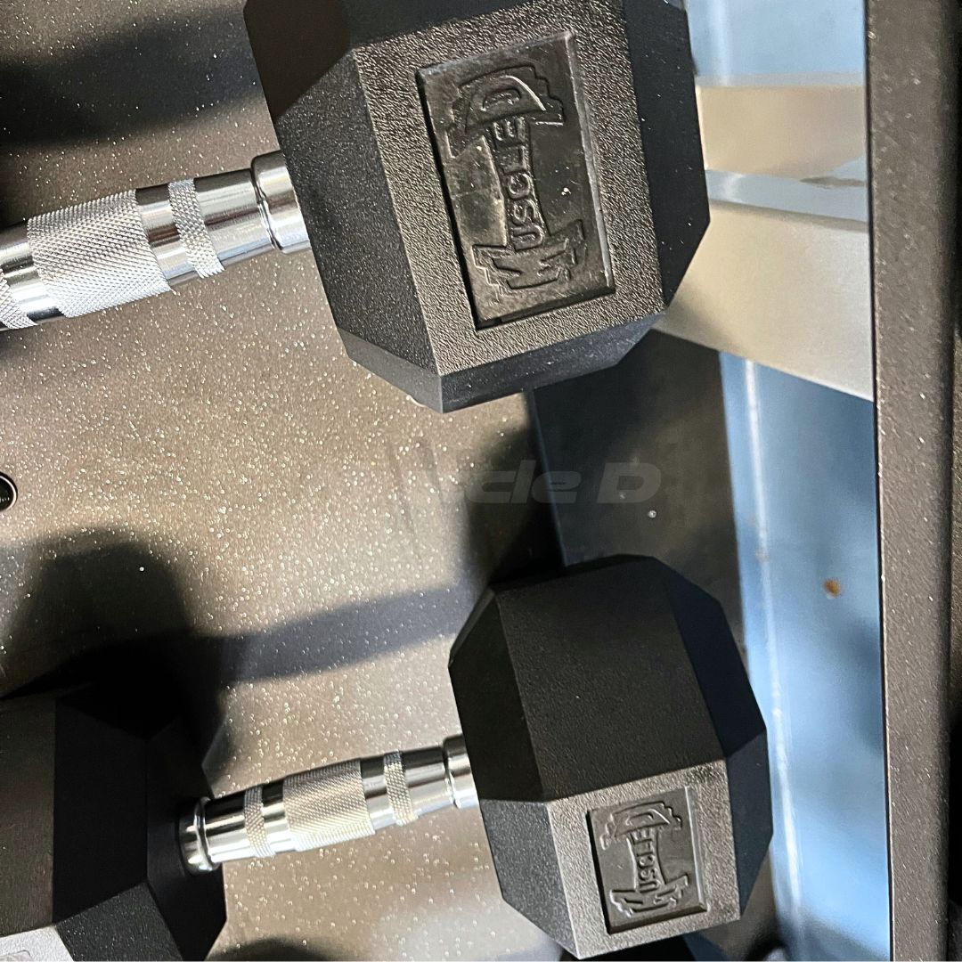 Muscle D Fitness - Rubber Hex Dumbbell Set - Steel Handle - Quality knurling - Weightlifting