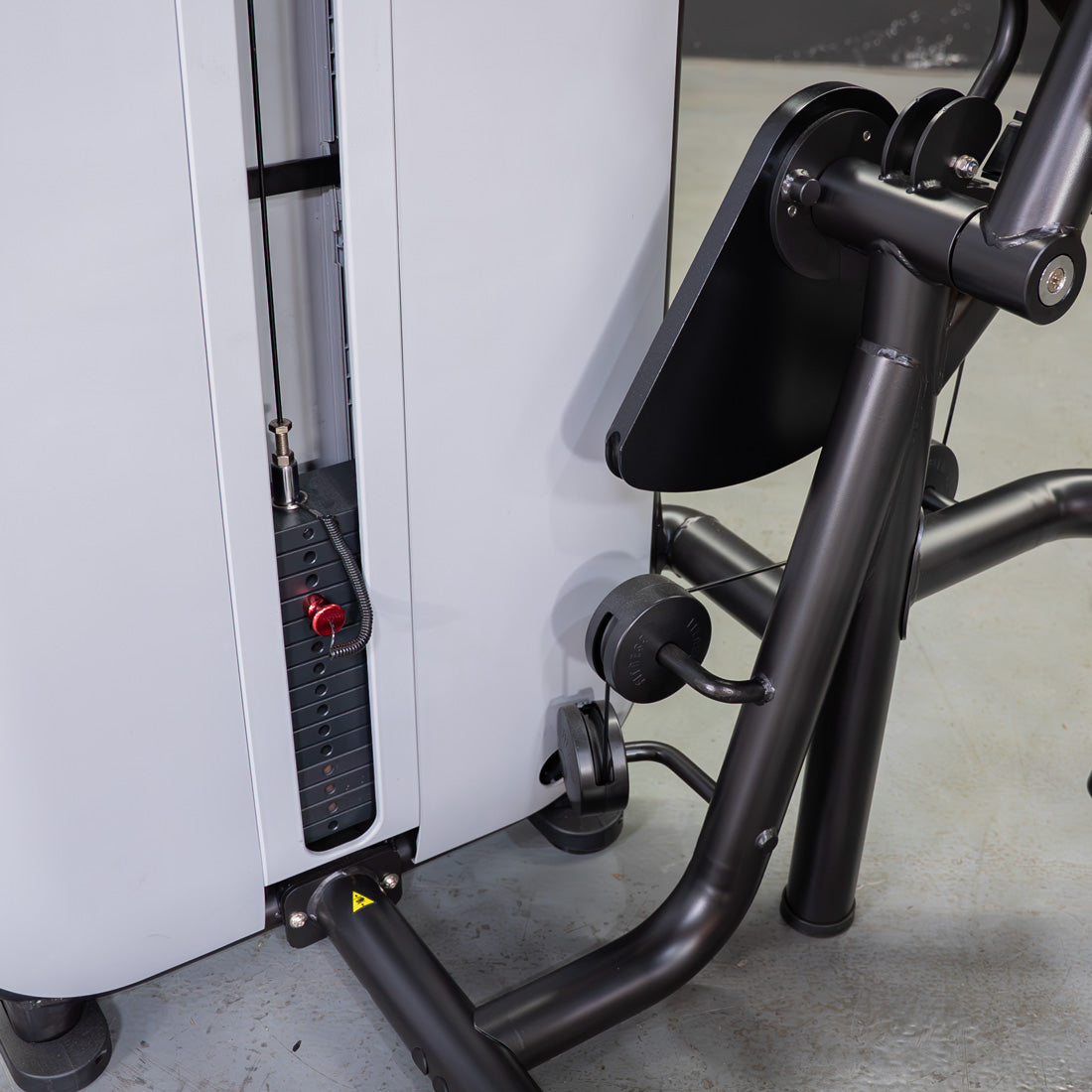 Muscle D Fitness - Vogue Selectorized Ab Crunch - Commercial Grade