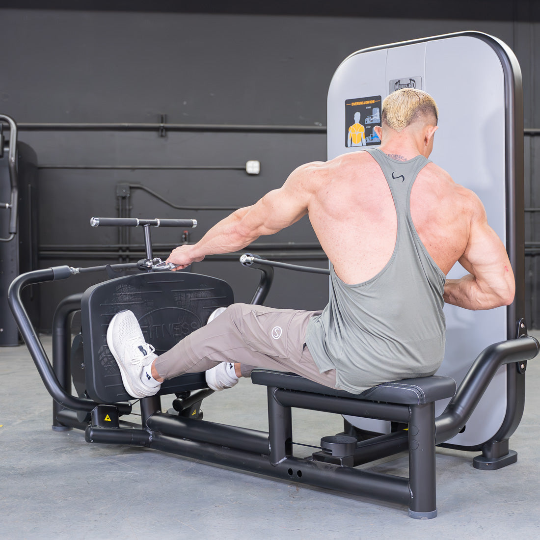 Muscle D Fitness - Vogue Diverging Low Row | Advanced Back Machine