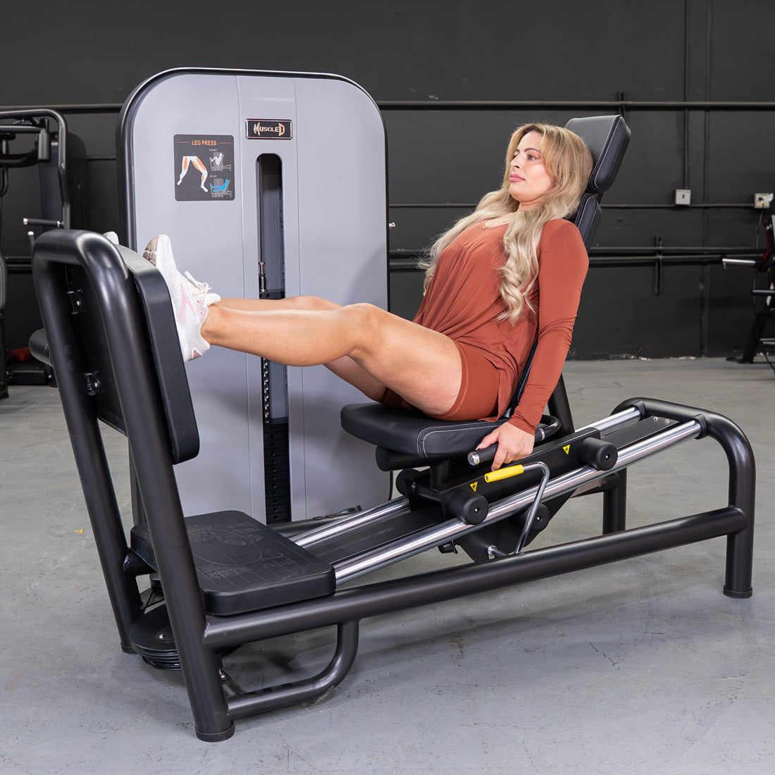 Muscle D Fitness - Vogue Selectorized Leg Press - 240lb Stack