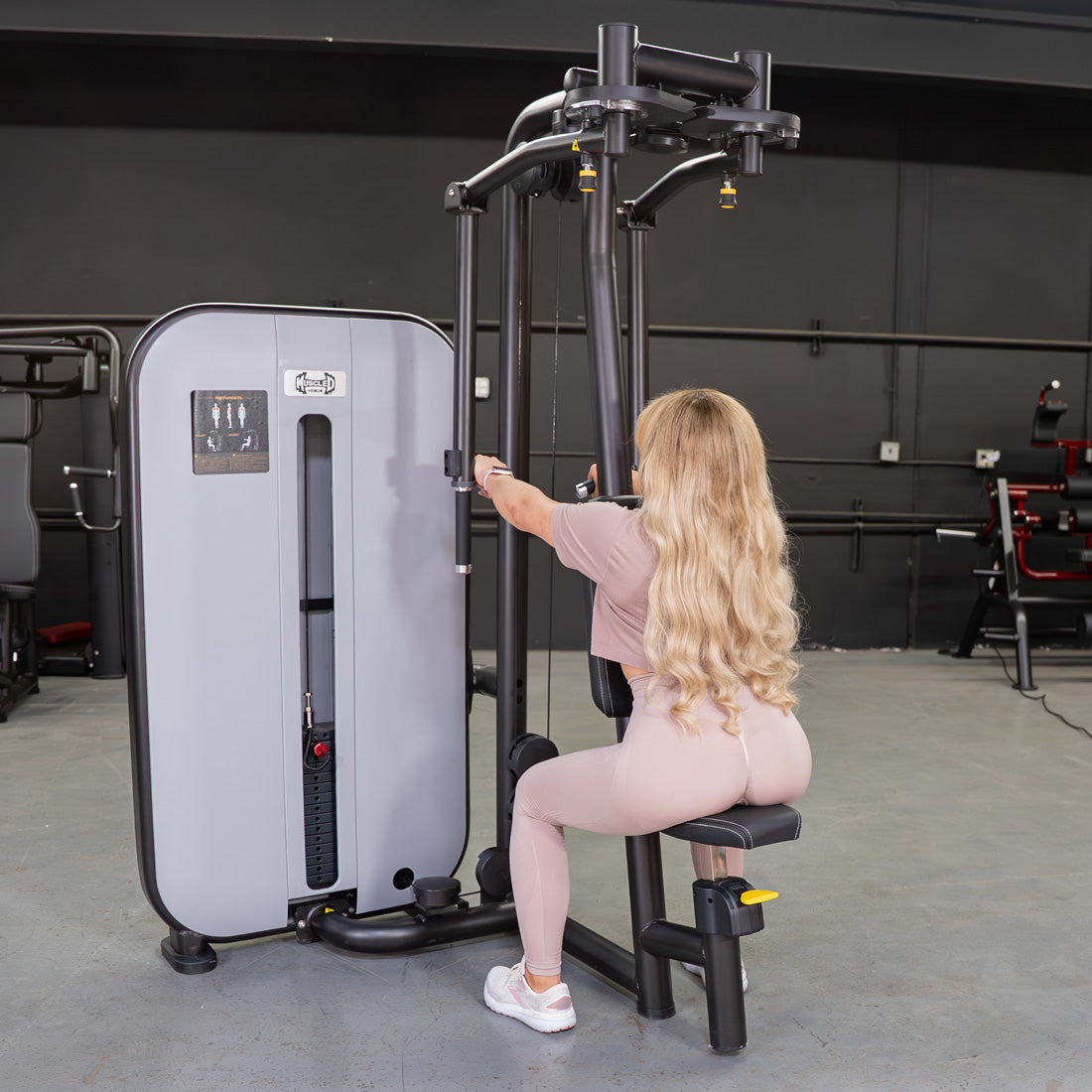 Muscle D Fitness - Vogue Pec Deck Rear Delt Machine - Commercial Gym