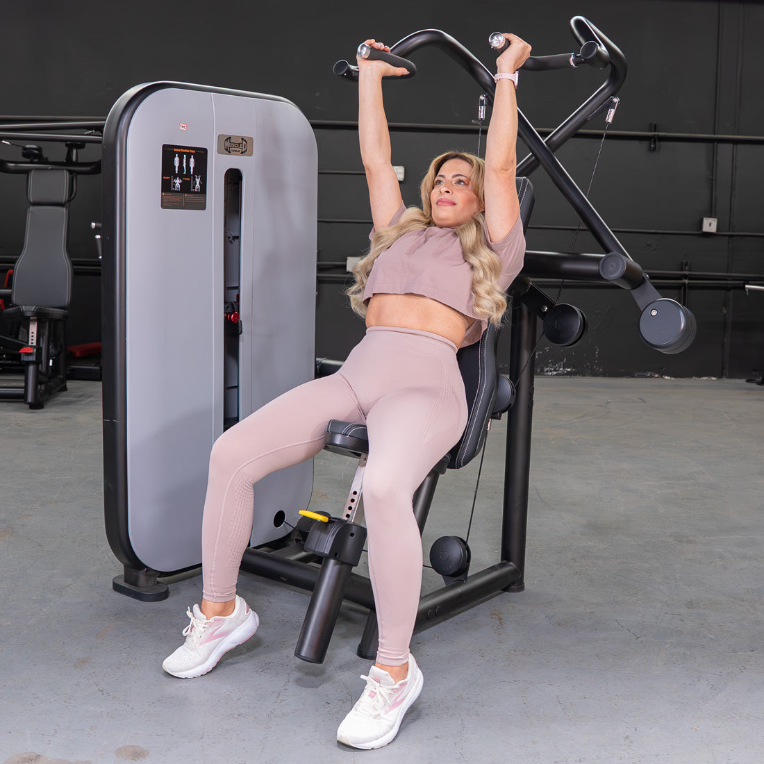 Muscle D Fitness - Vogue Shoulder Press by Muscle D Fitness – Commercial Strength Machine