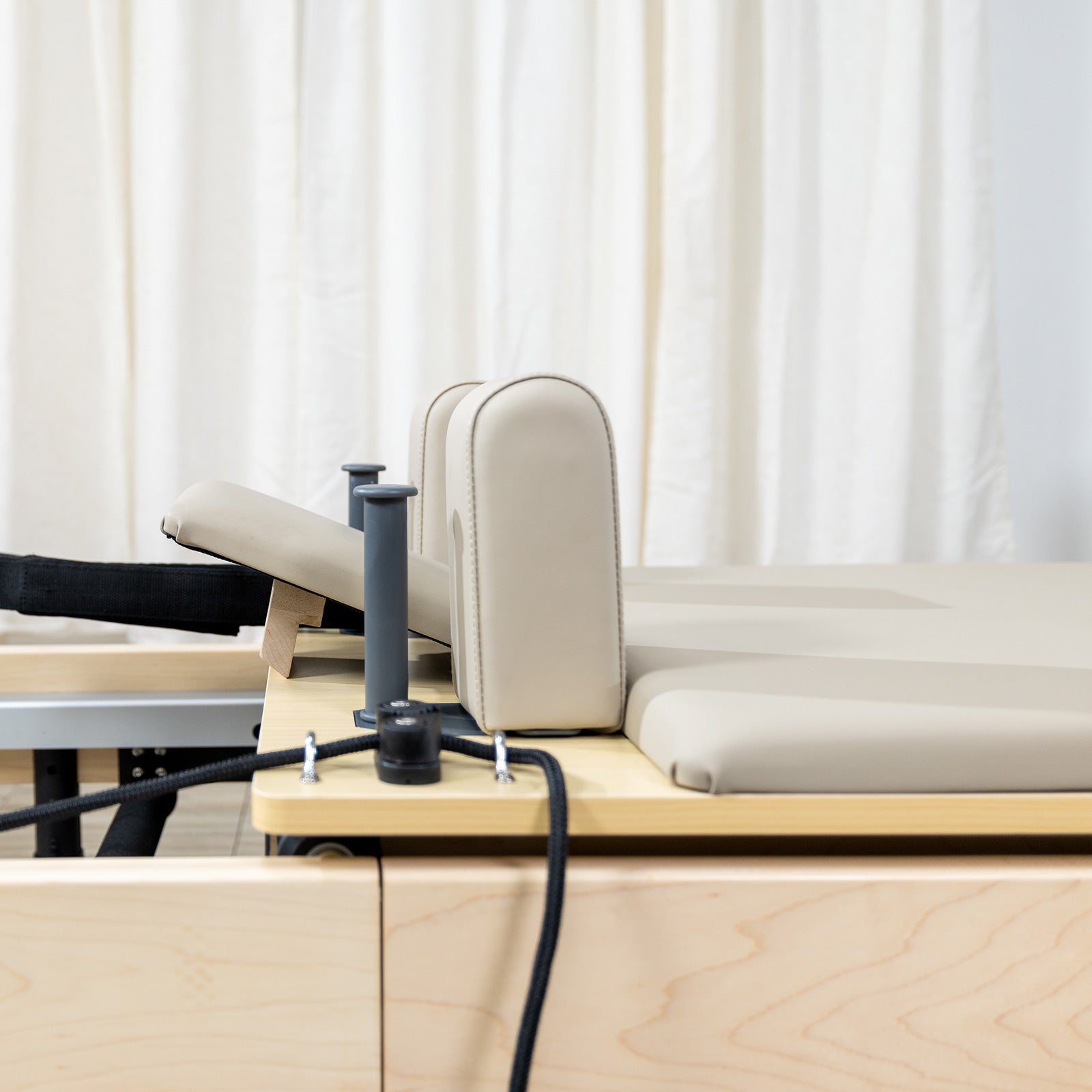 PersonalHour Janet Elite 2.0 – Foldable Pilates Reformer - RE015