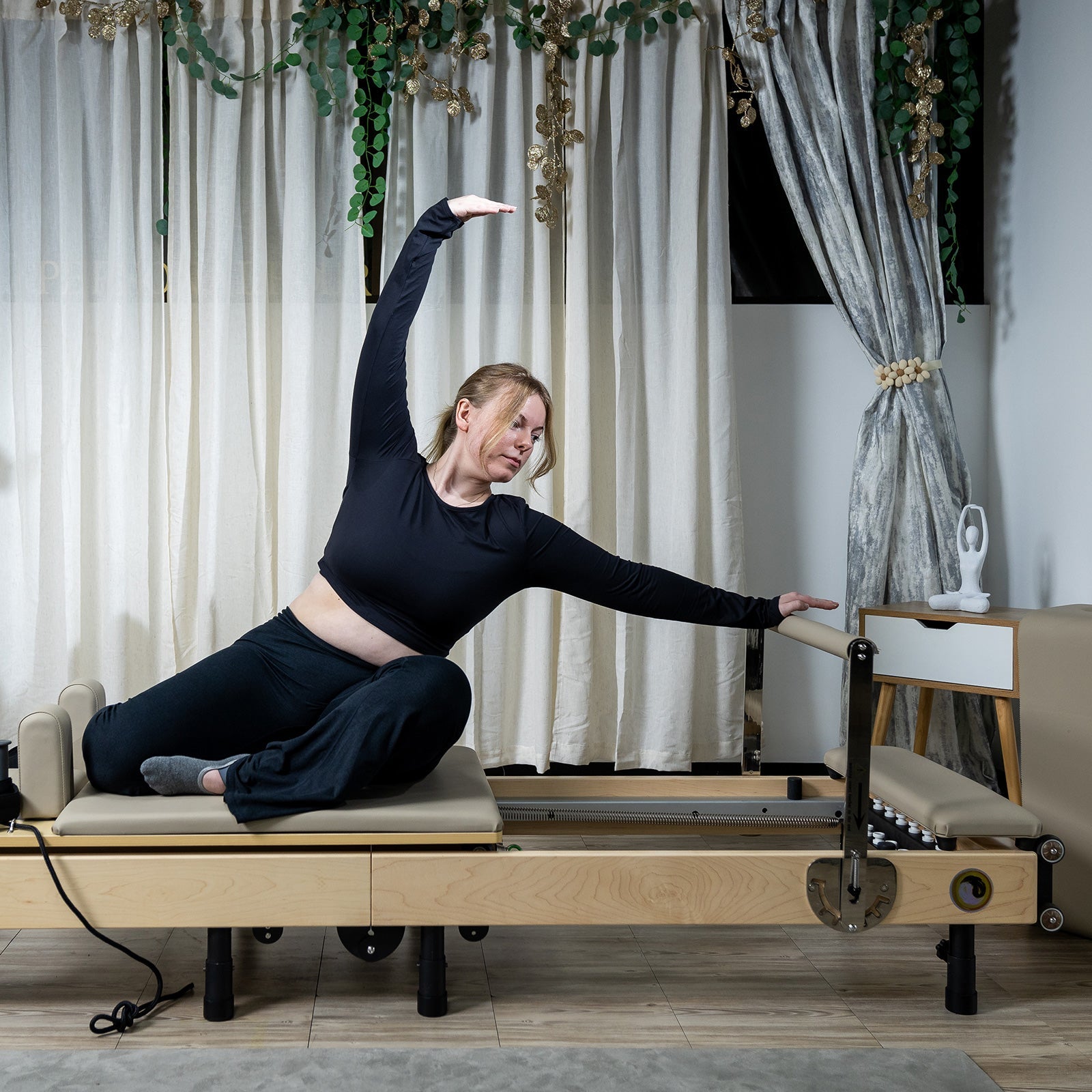 PersonalHour Janet Elite 2.0 – Foldable Pilates Reformer - RE015