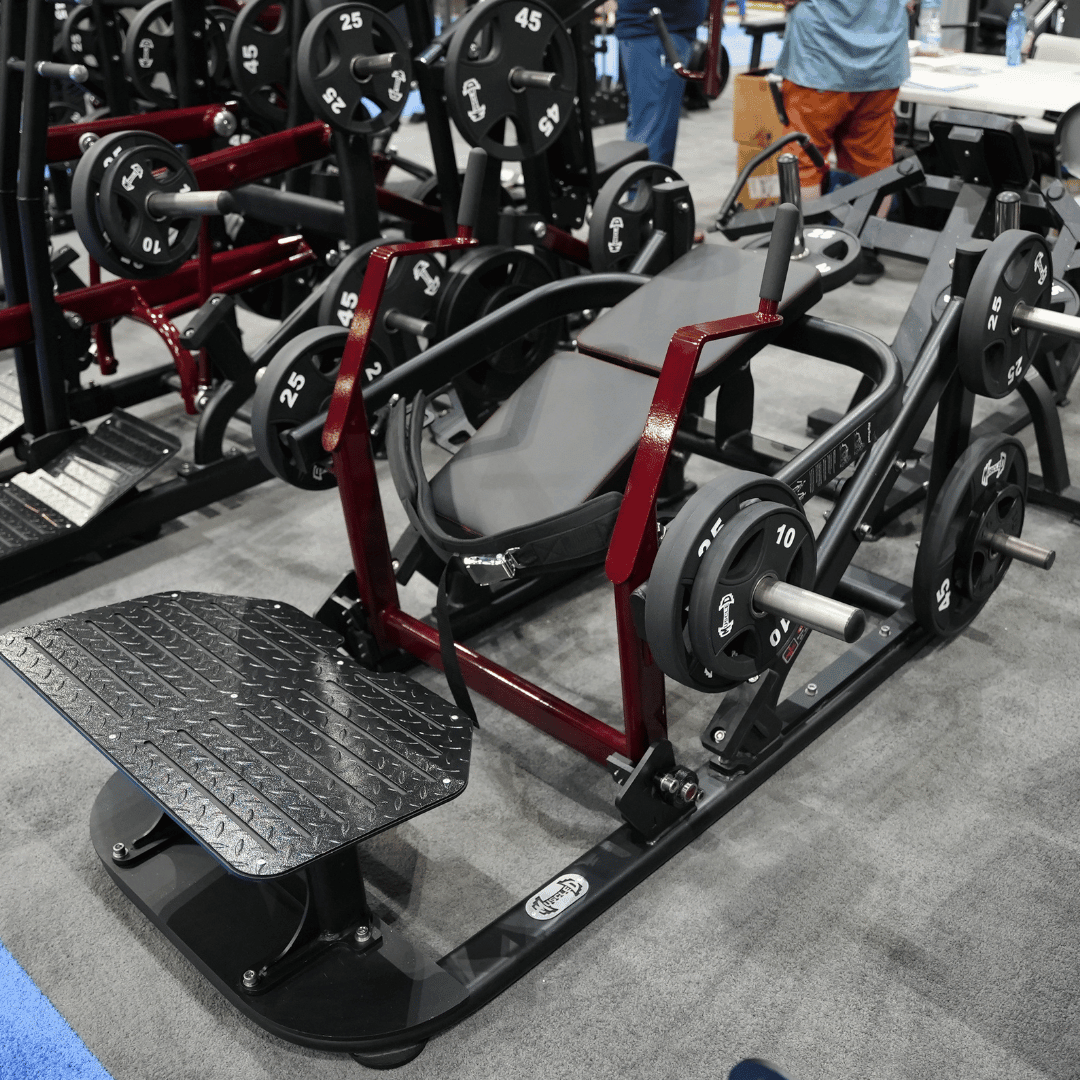 Muscle D Fitnes - Pro Strength Hip Thruster - Plate Loaded Glute Drive