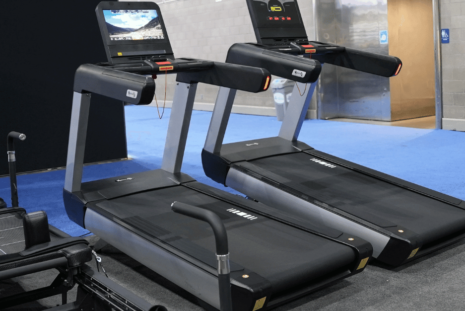 Muscle D Fitness - V2 Touch Screen Commercial Treadmill - Upgraded Touch Screen Commercial Treadmill