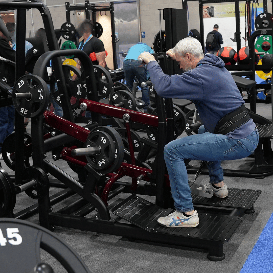 Muscle D Fitness - Pro Strength Belt Squat - Standing Belted Hip Thrust - Plate Loaded