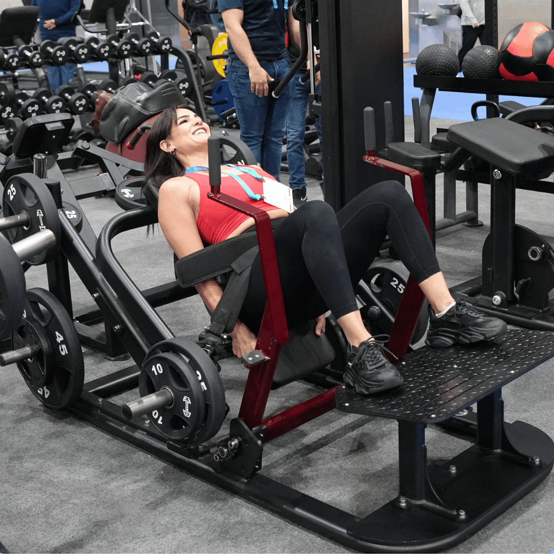 Muscle D Fitnes - Pro Strength Hip Thruster - Plate Loaded Glute Drive