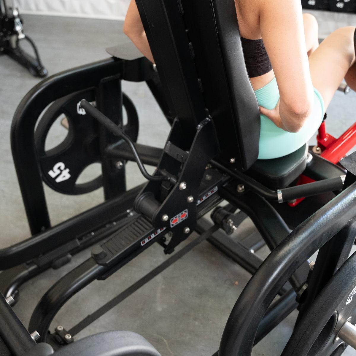 Muscle D Fitnes - Pro Strength Glute / Outer Thigh - Plate Loaded Abductor / Hip Extension