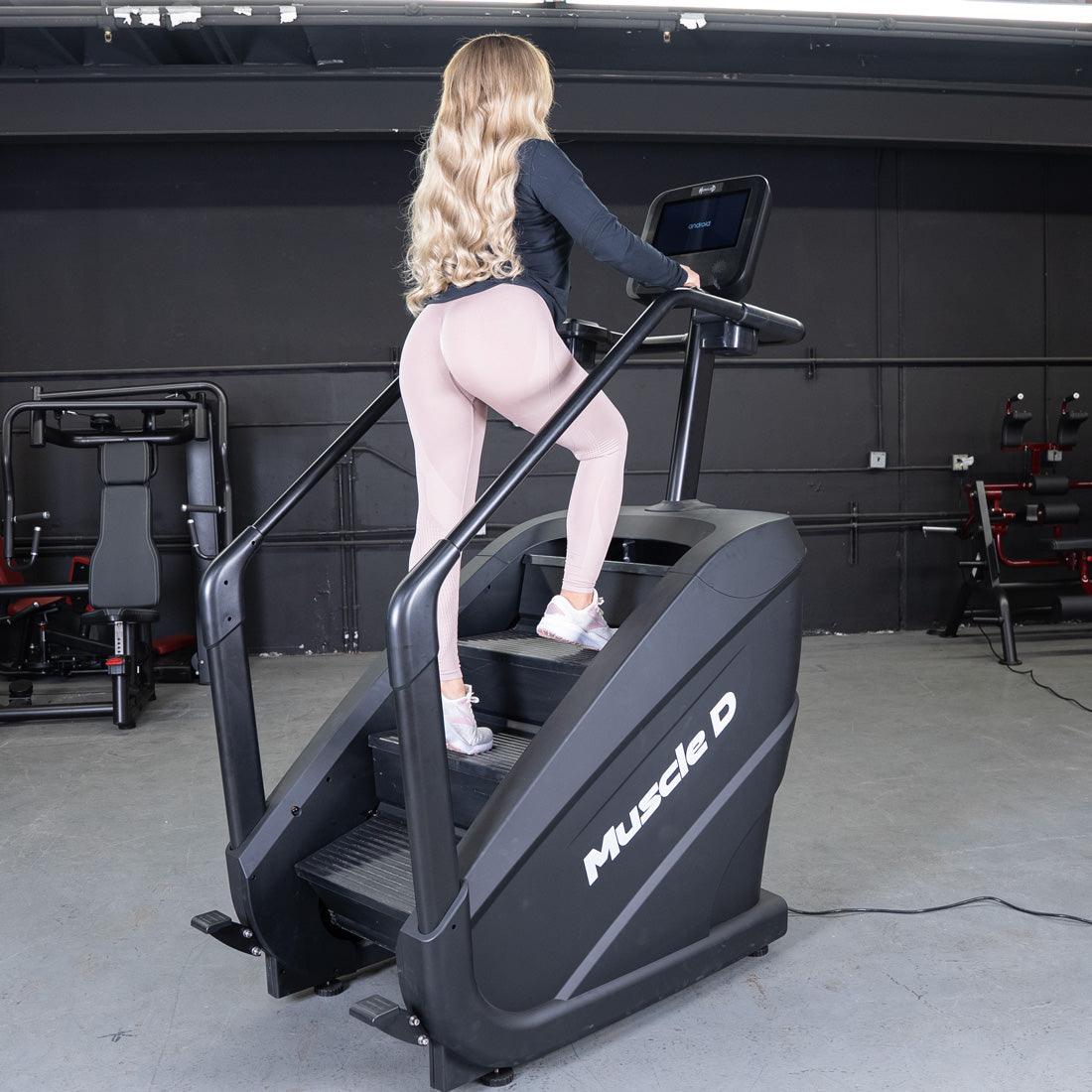Muscle D Fitness - Elite Commercial Stair Climber - Touch Screen