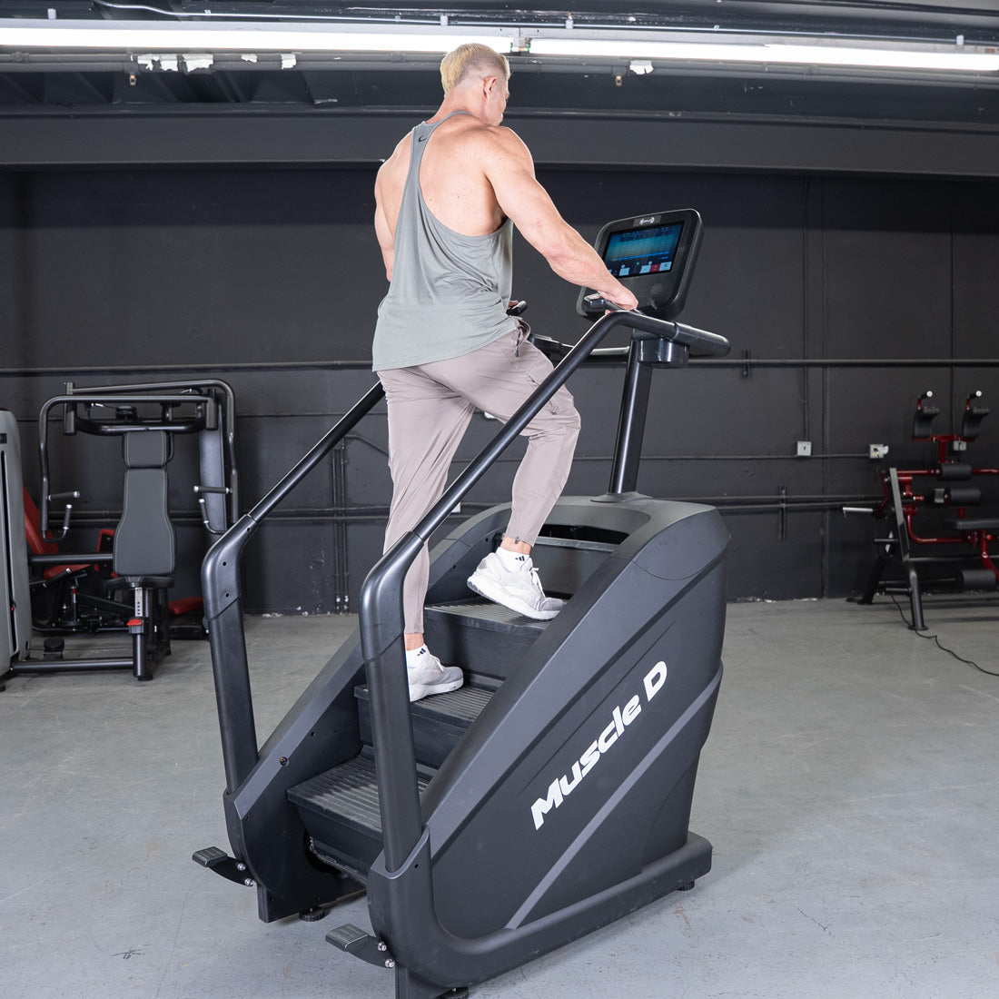Muscle D Fitness - Elite Commercial Stair Climber - Touch Screen