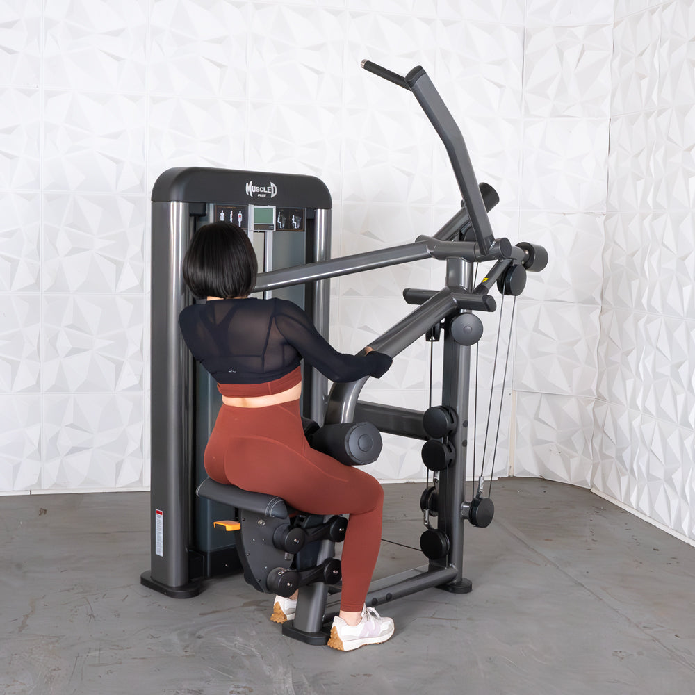 Muscle D Fitness - Elite Plus Lat Pulldown - Iso-Lateral