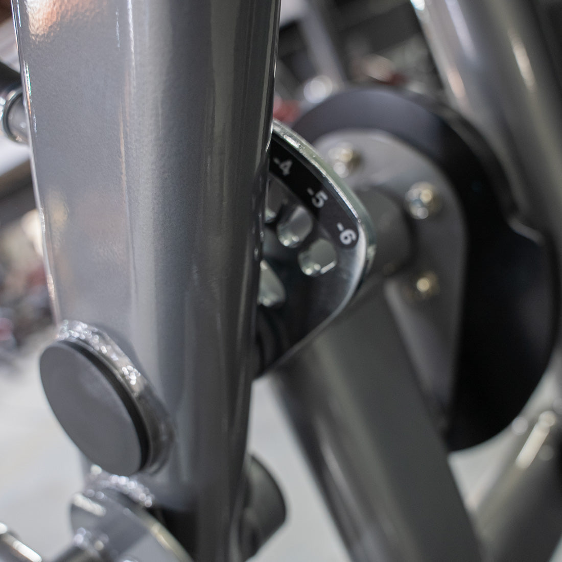 Muscle D Fitness - Elite Plus Leg Extension Machine