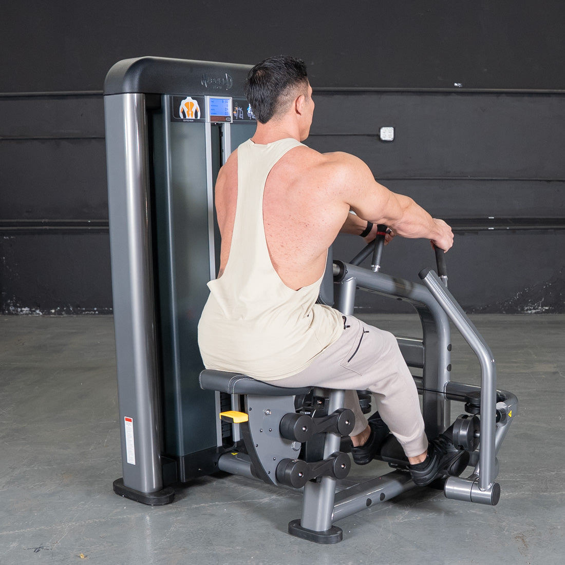 Muscle D Fitness - Elite Plus Seated Row - Iso-Lateral Machine