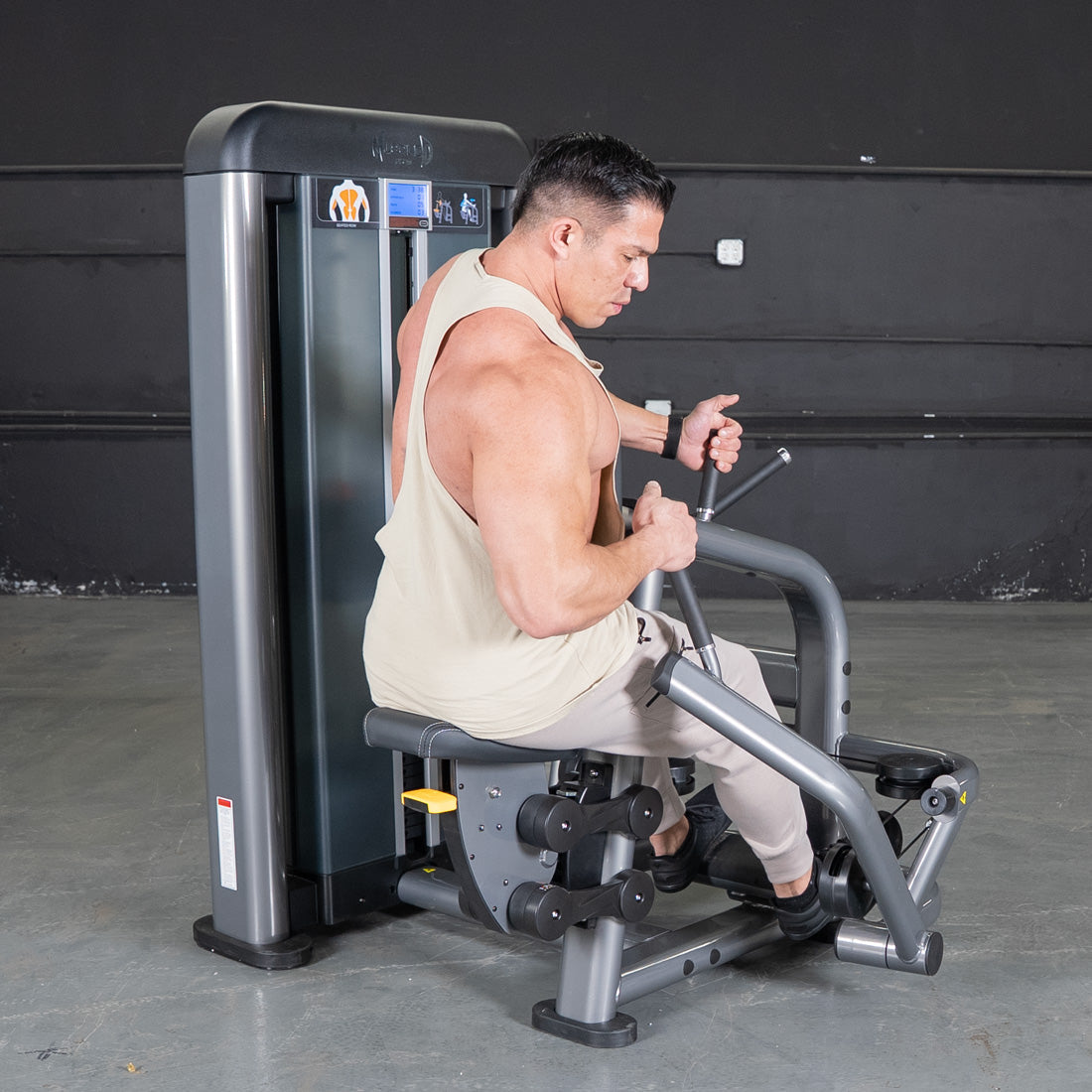 Muscle D Fitness - Elite Plus Seated Row - Iso-Lateral Machine