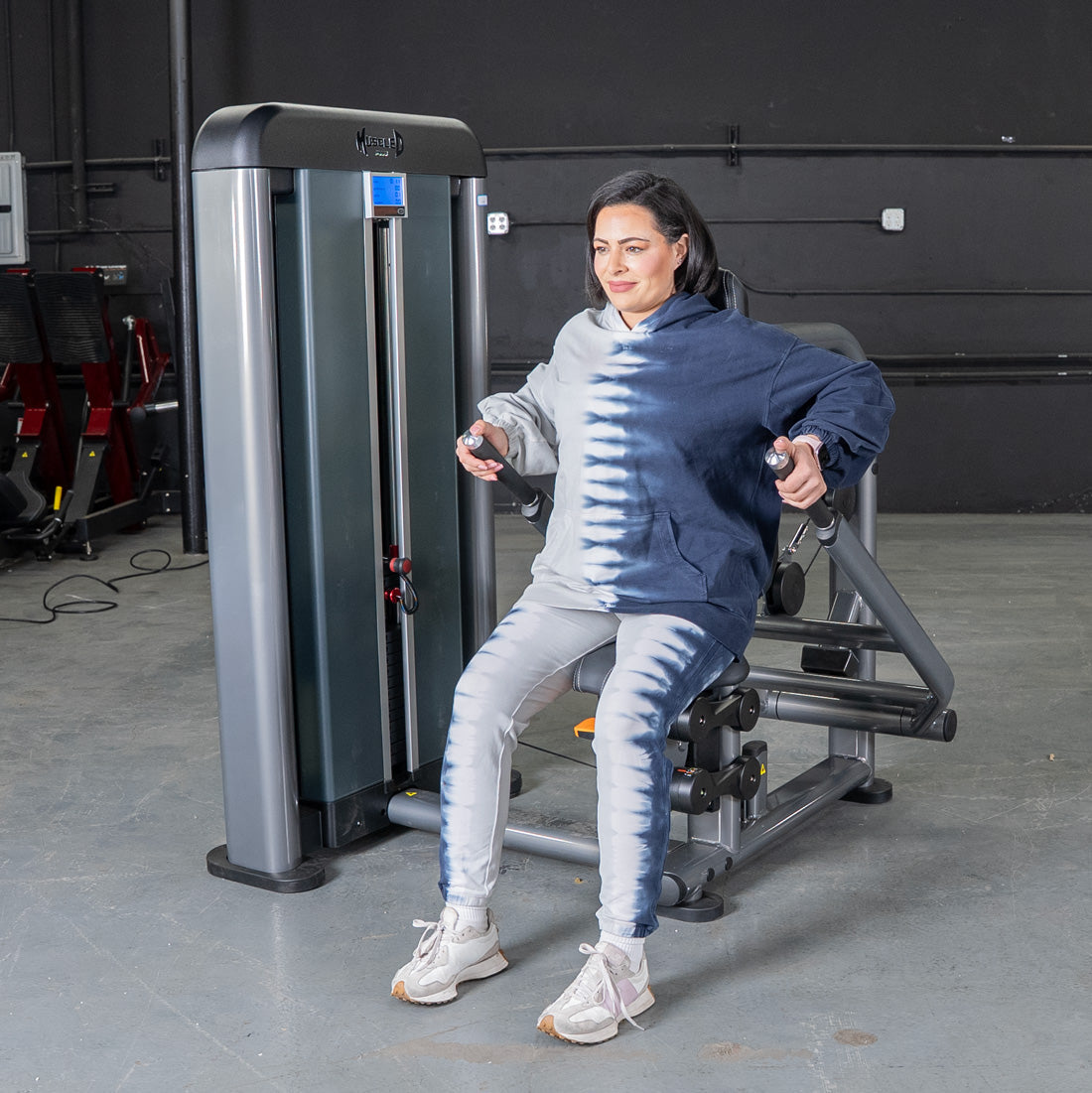 Muscle D Fitness - Elite Plus Triceps Press Machine