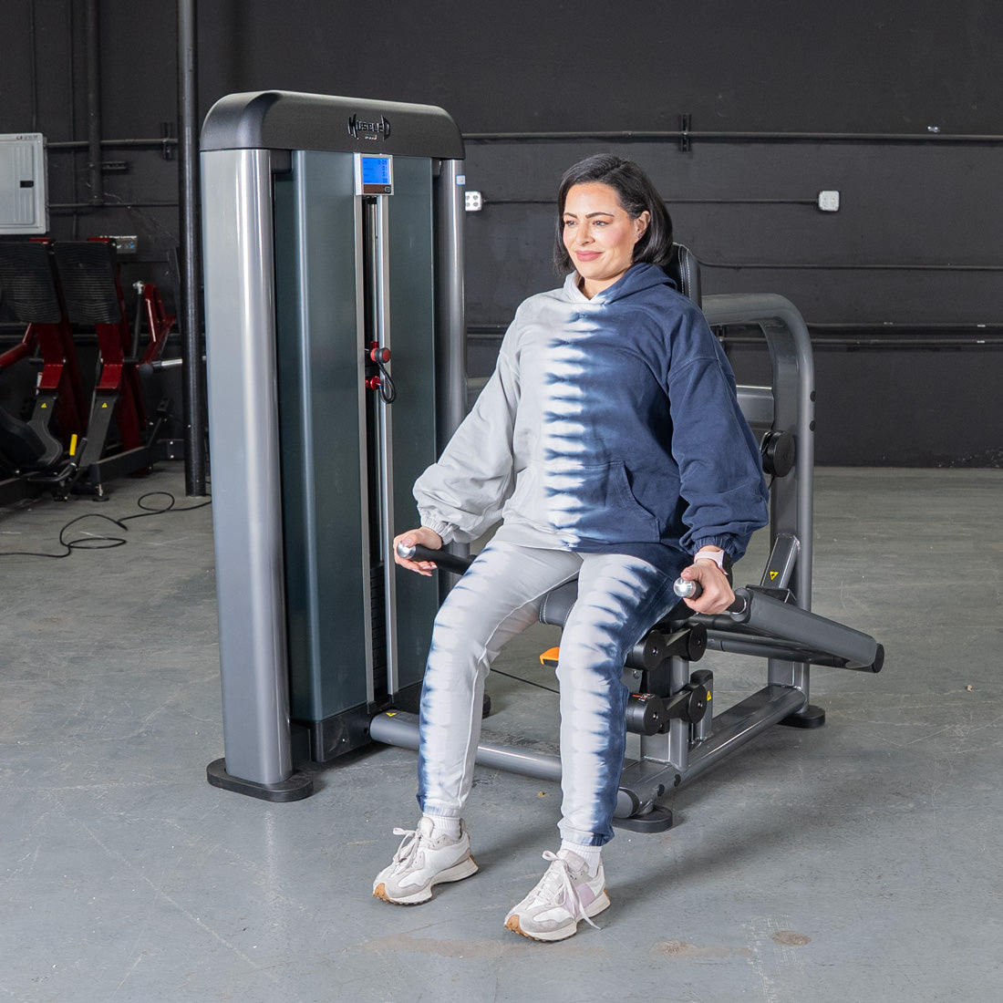 Muscle D Fitness - Elite Plus Triceps Press Machine