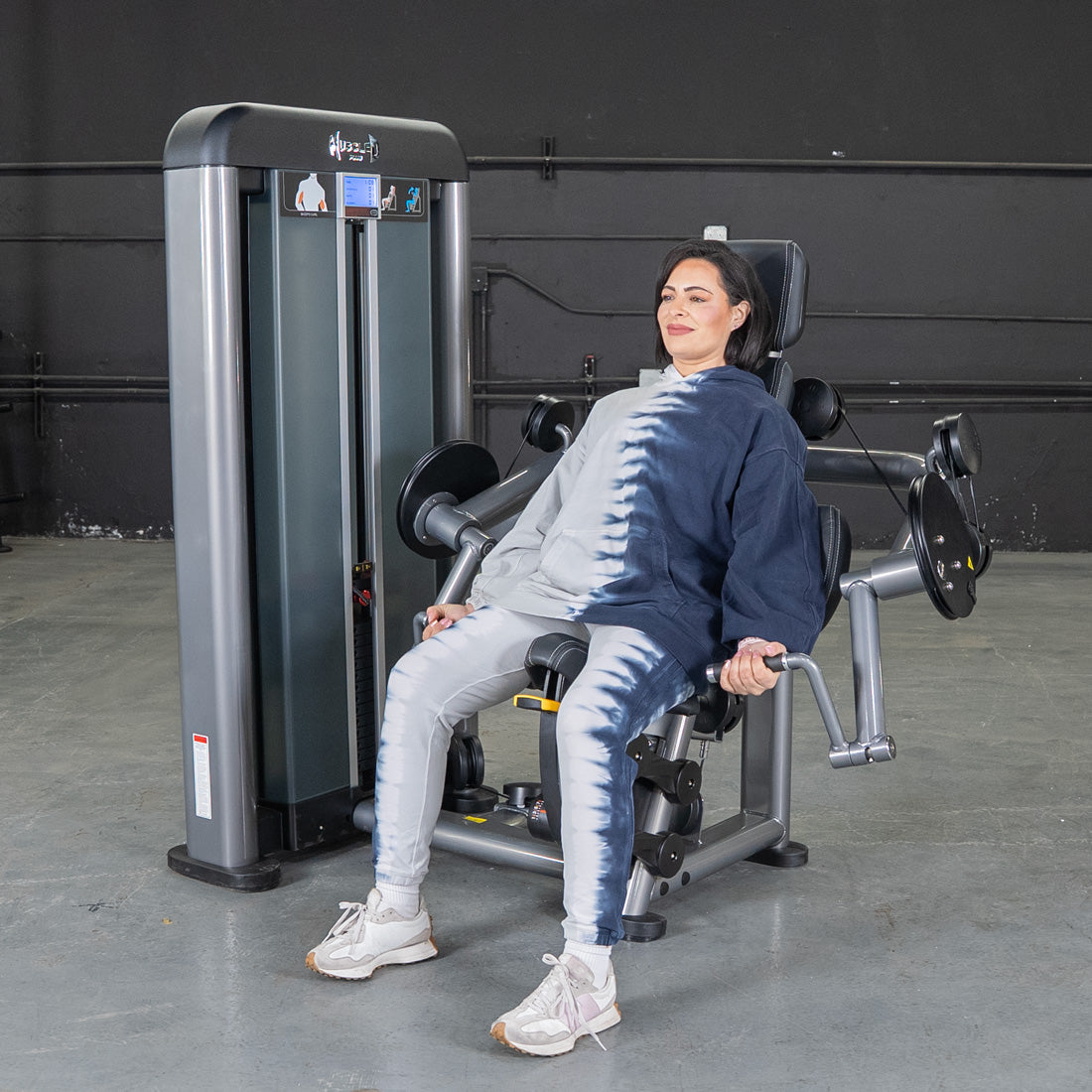 Muscle D Fitness - Elite Plus Biceps Curl Machine