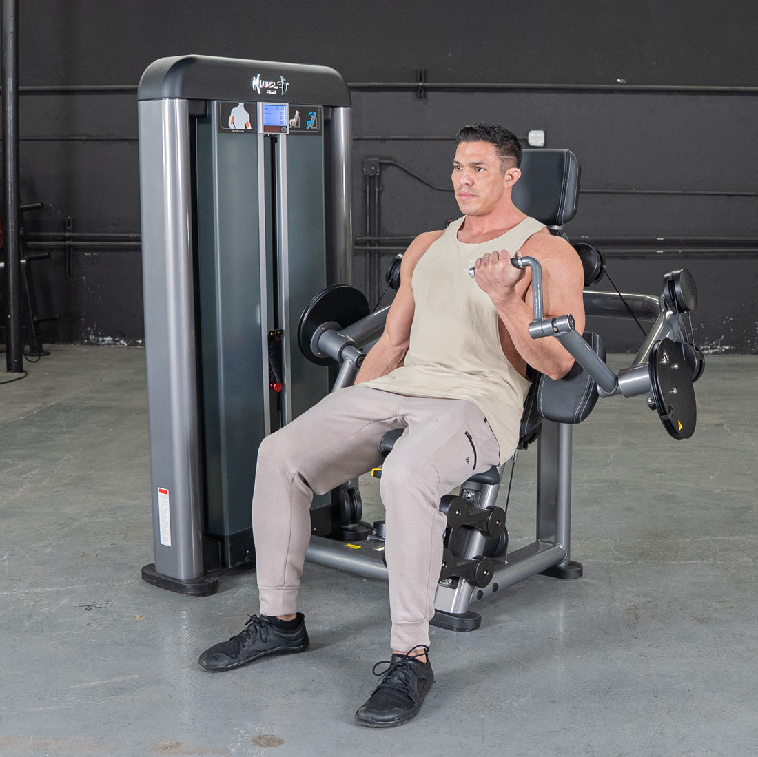 Muscle D Fitness - Elite Plus Biceps Curl Machine