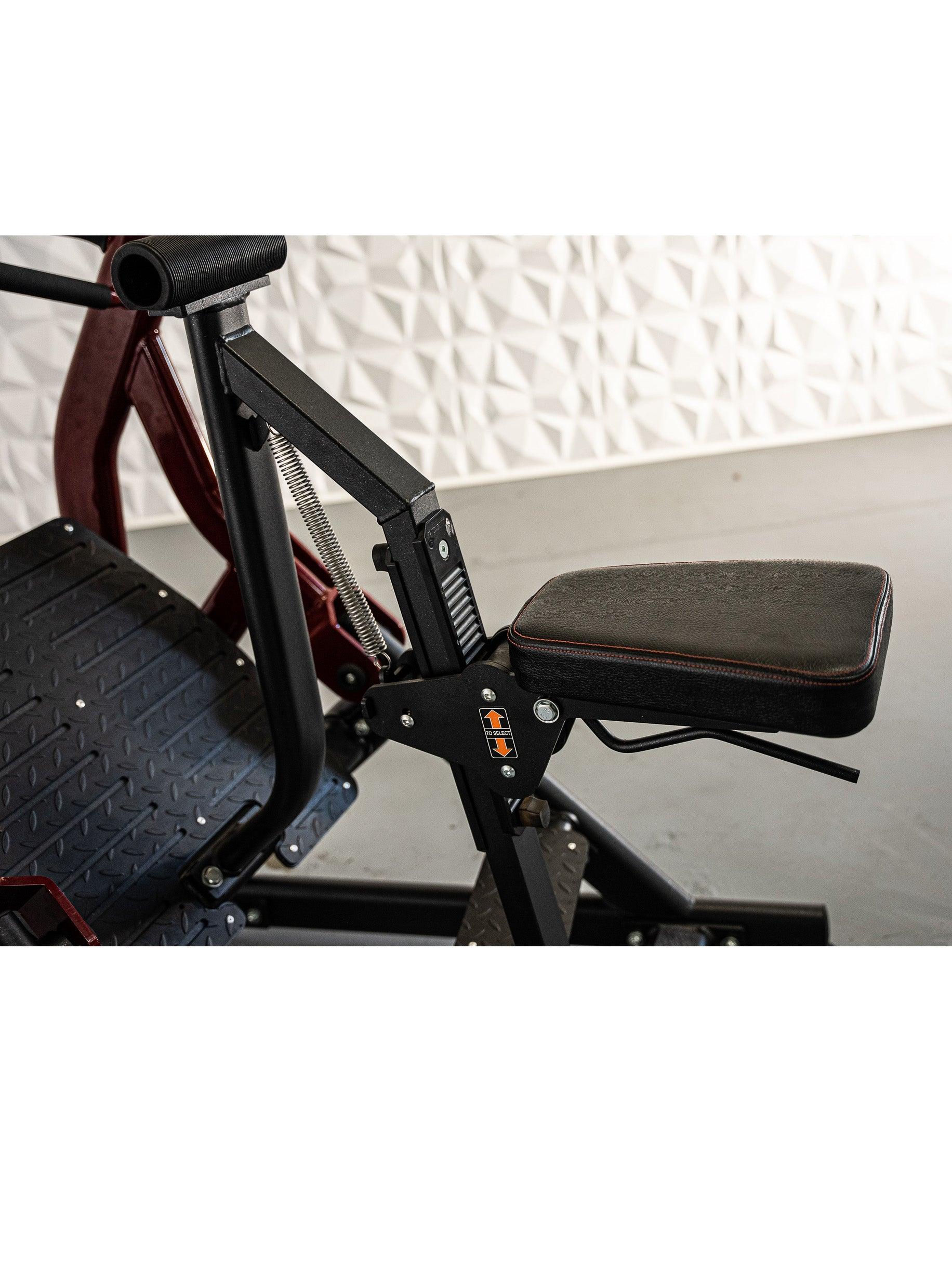 Muscle D Fitness - Pro Strength Seated Row - Commercial Grade - Plate Loaded - Iso-Lateral Training