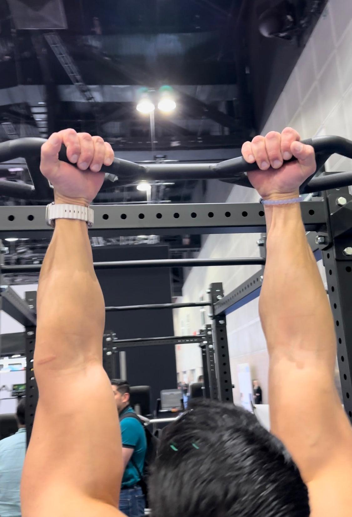 Muscle D Fitness - TGrip Commercial 14' Rig - 3x3 Steel - Functional Multi-Grip Pull-Up - Sandwich Style J-Hooks