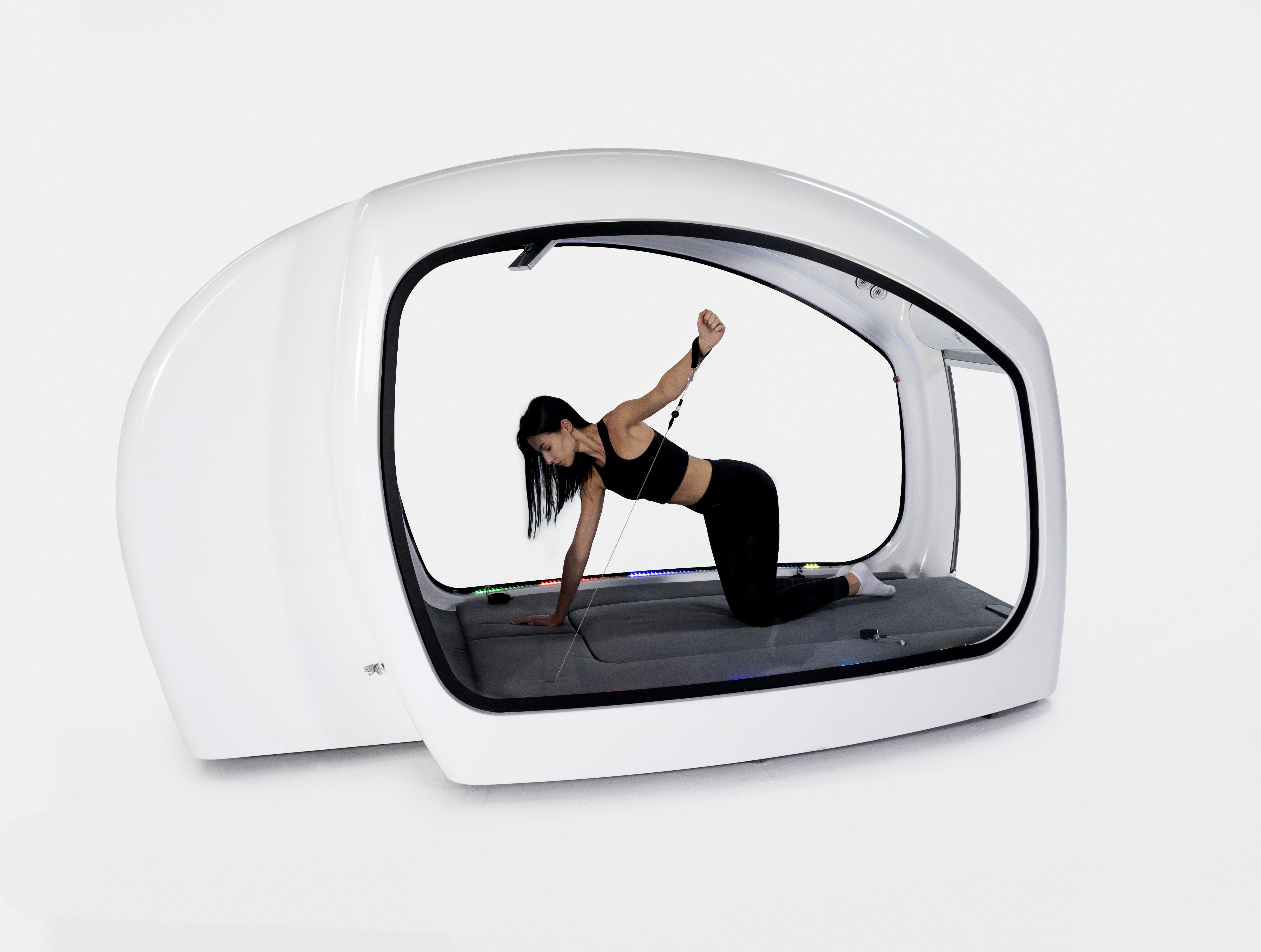 Cryonick HotCRYO Yoga & Pilates capsule chamber for weight loss and mobility restoration