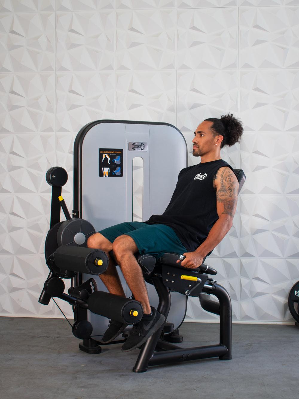 Muscle D Fitness - Vogue Selectorized Leg Extension/Seated Leg Curl