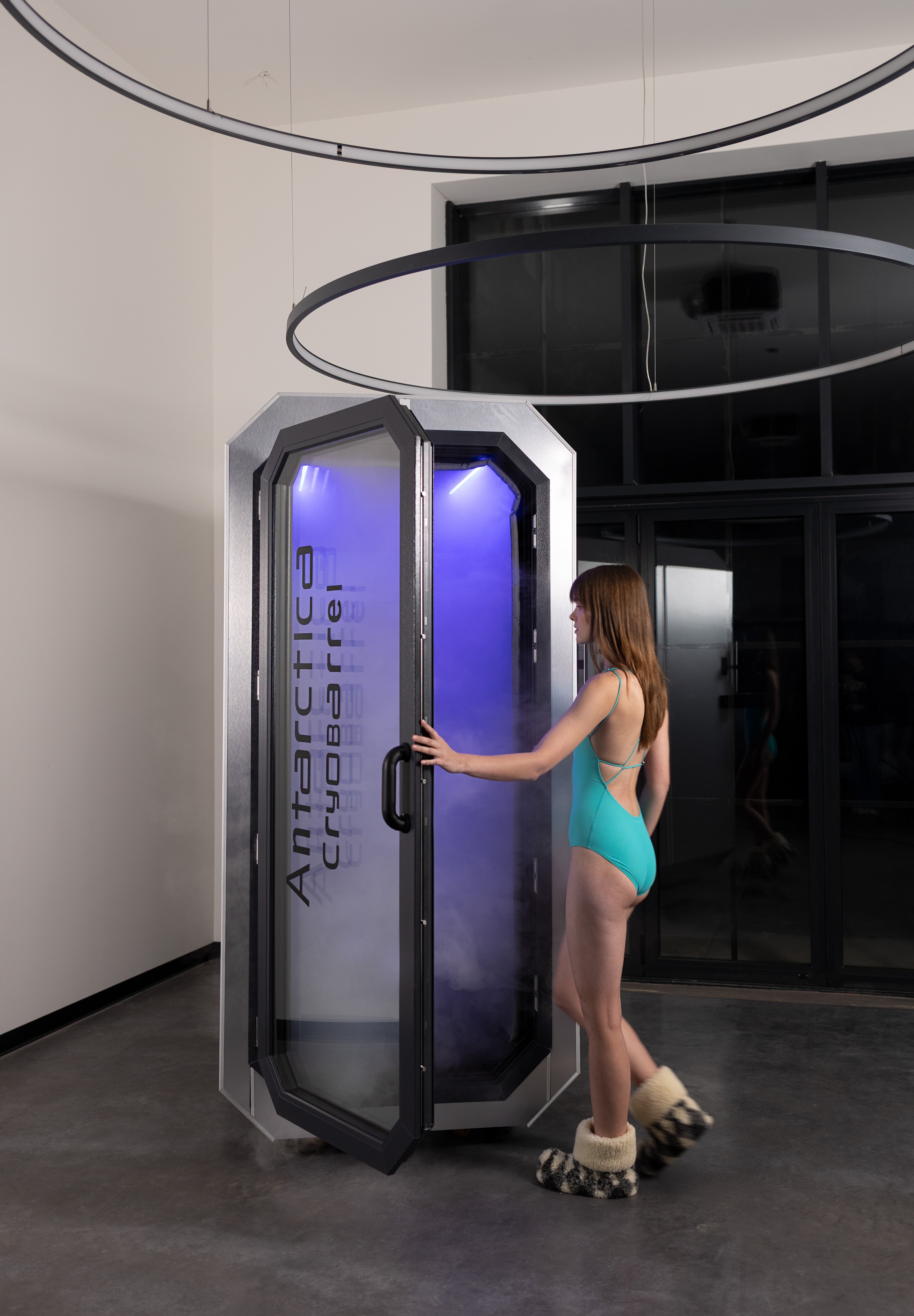 Cryonick Antarctica Barrel Premium Electric Whole-Body Cryotherapy Chamber