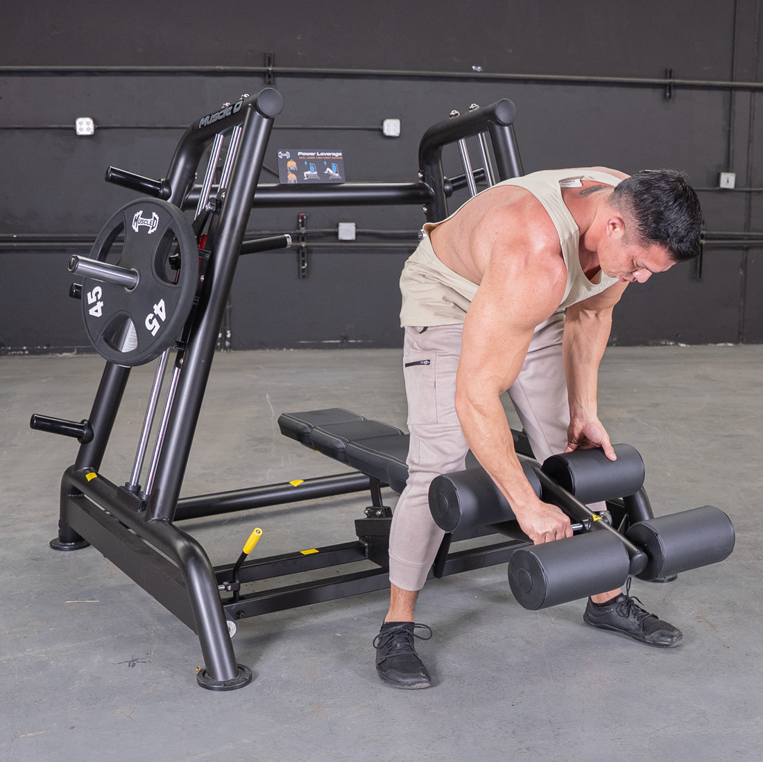 Muscle D Fitness - Power Leverage V2 Flat / Decline Convergent Bench