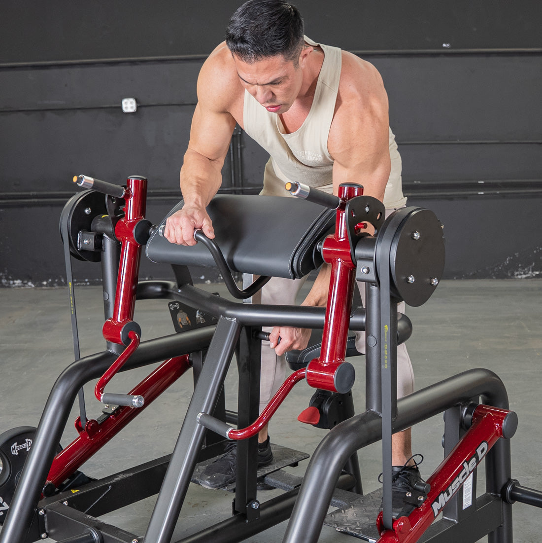 Muscle D Fitness – Power Leverage V2 Iso Lateral Biceps Curl / Preacher Curl
