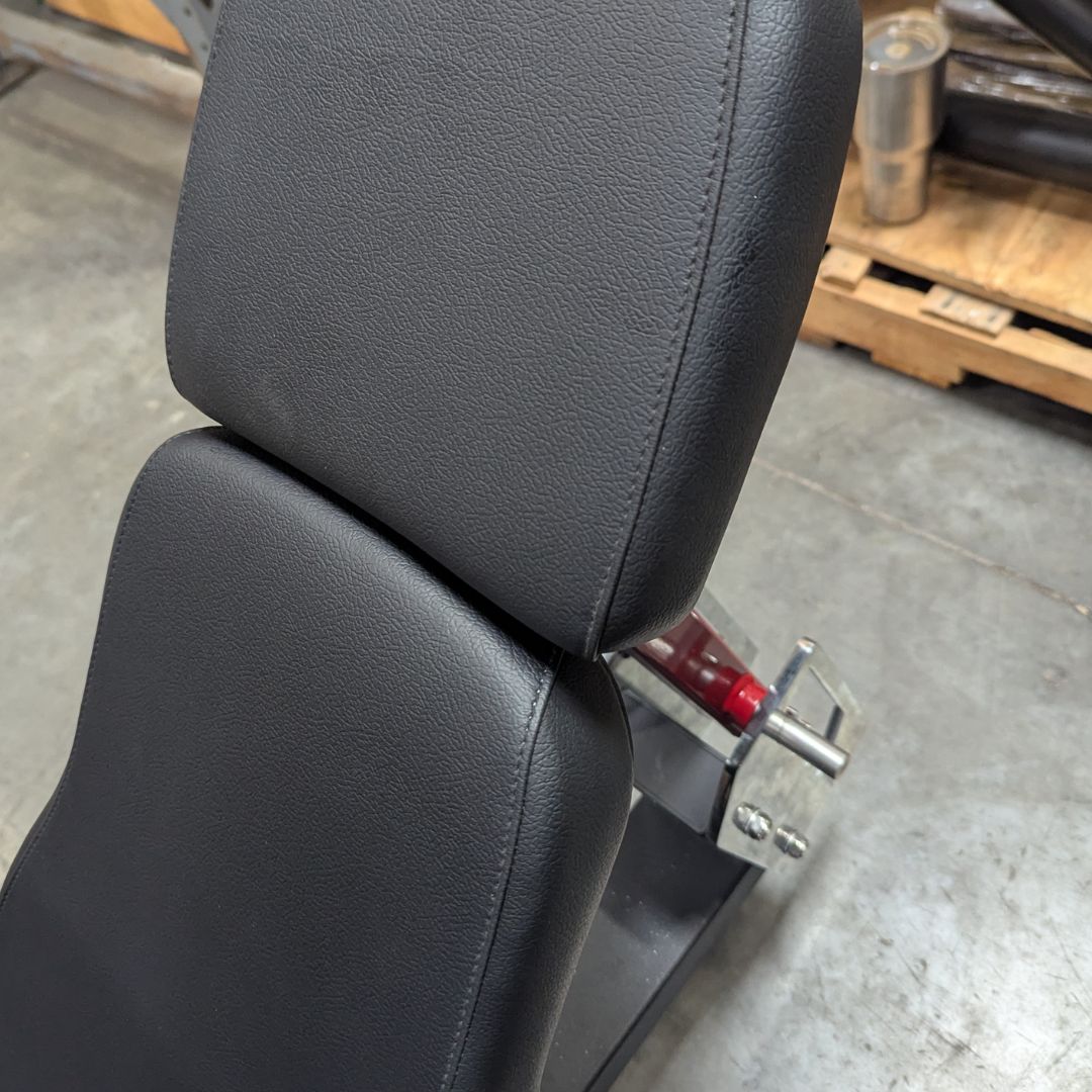 Muscle D Fitness - Pro Strength Dual Leg Press - Plate Loaded - Iso-Lateral - 45-Degree