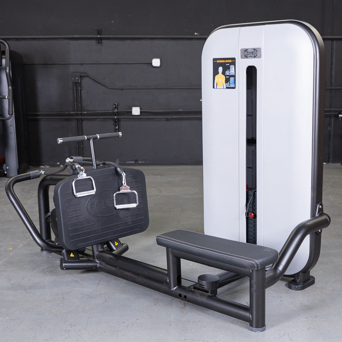 Muscle D Fitness - Vogue Diverging Low Row | Advanced Back Machine