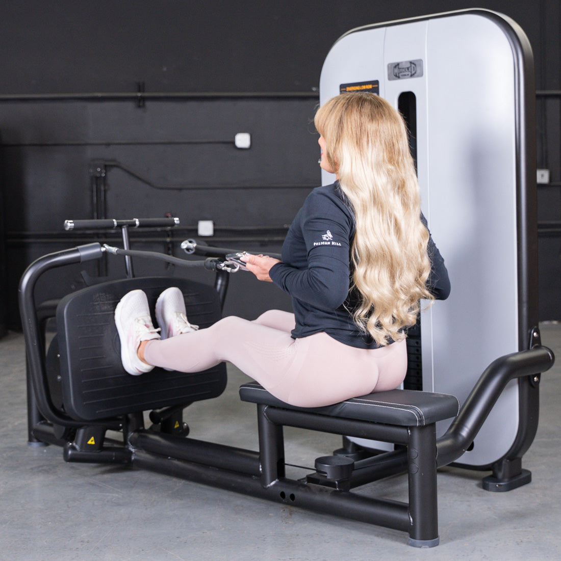 Muscle D Fitness - Vogue Diverging Low Row | Advanced Back Machine