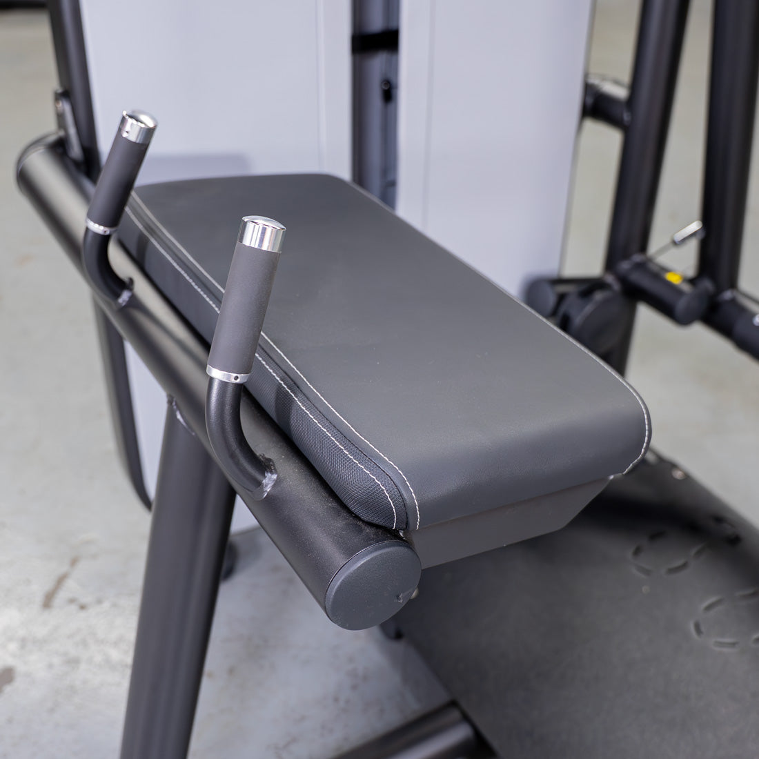 Muscle D Fitness - Vogue Glute Extension Machine - Commercial Gym