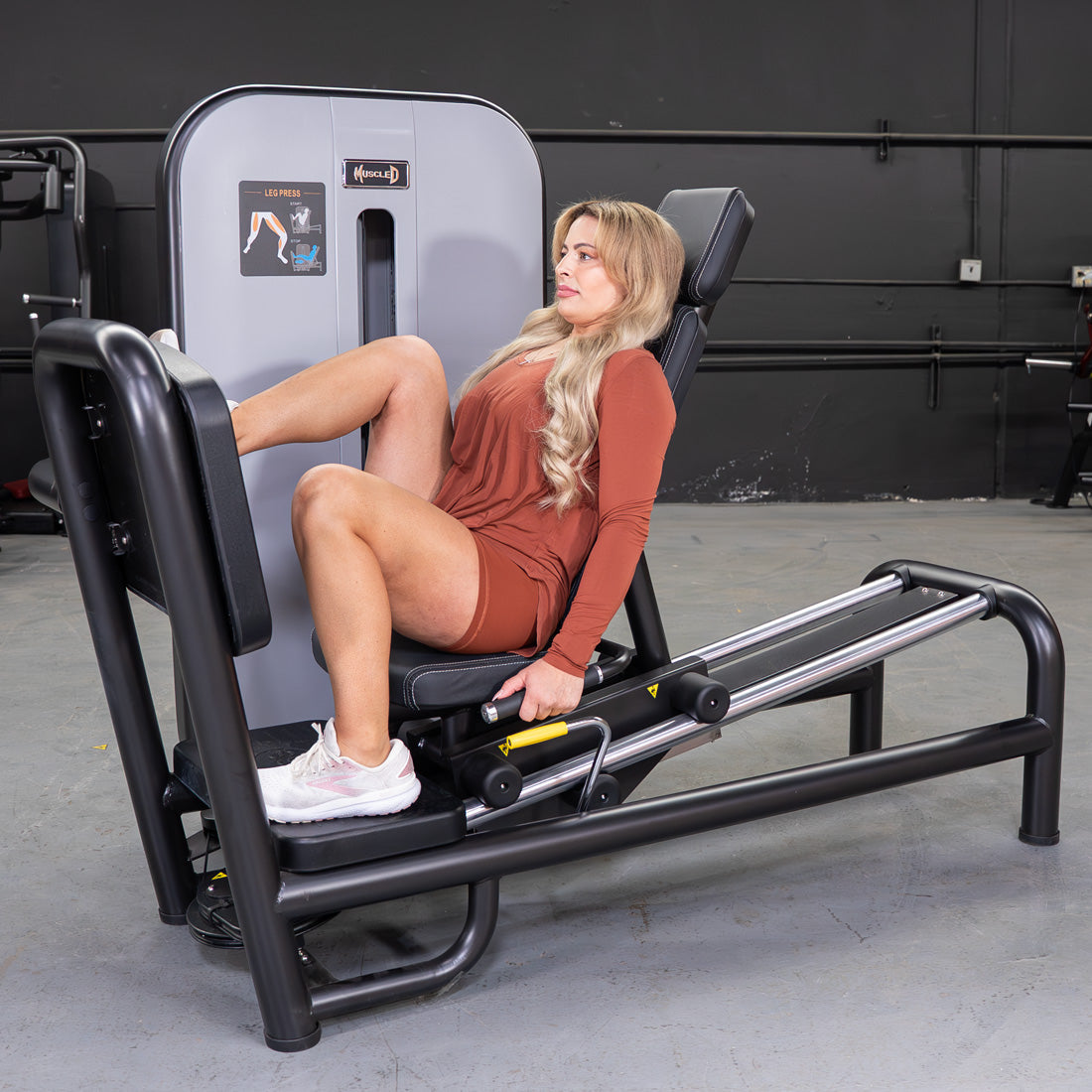 Muscle D Fitness - Vogue Selectorized Leg Press - 240lb Stack