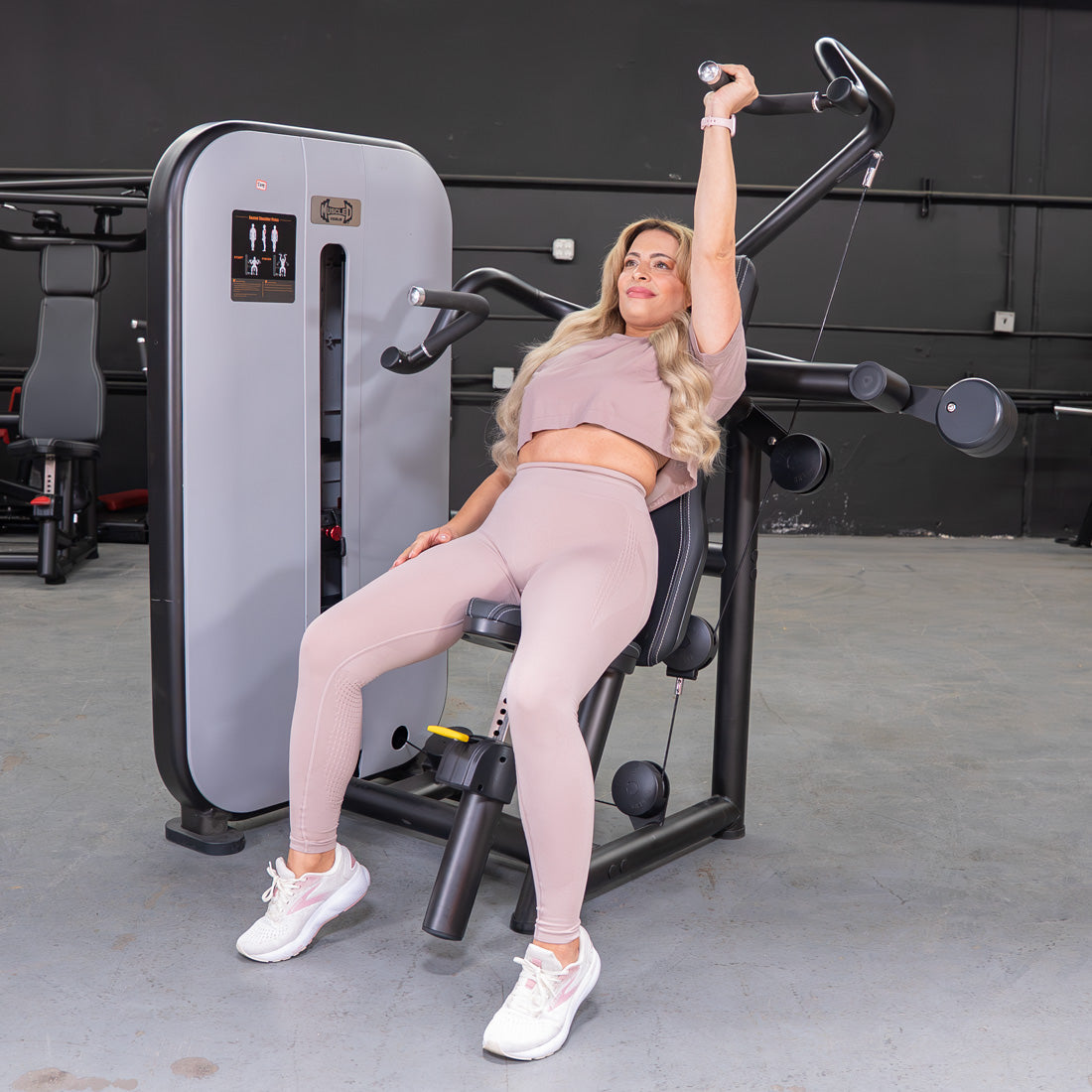 Muscle D Fitness - Vogue Shoulder Press by Muscle D Fitness – Commercial Strength Machine